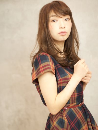 ツヤふわなモテセミロング!女性らしさUPスタイル